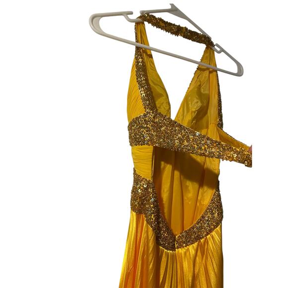 Niki by Niki Livas Formal Gown Maxi Dress US 4 Gold Yellow Halter Pleated Prom - Picture 6 of 15